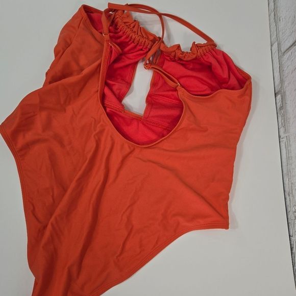 Shade and Short one piece halter swimsuit - Picture 16 of 16